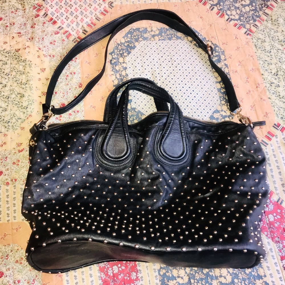Black purse